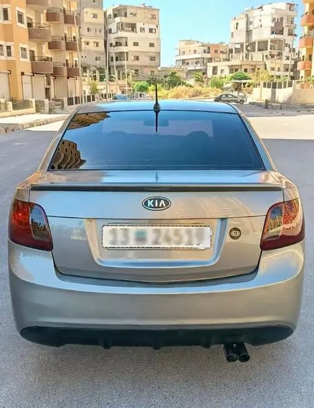 كيا ريو 2011 - صورة 2