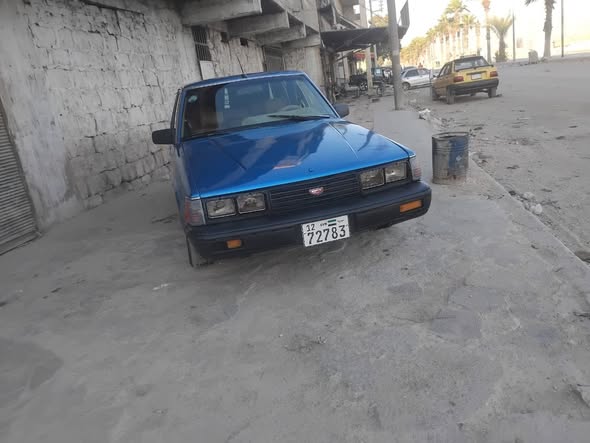 مازدا 929 1983 - صورة 1