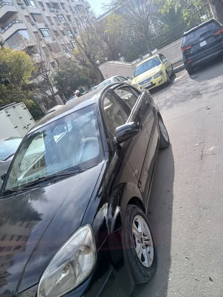كيا ريو 2009 - صورة 3