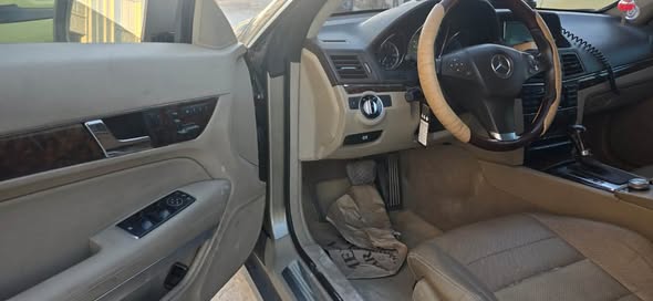 مرسيدس E350 2011 - صورة 2