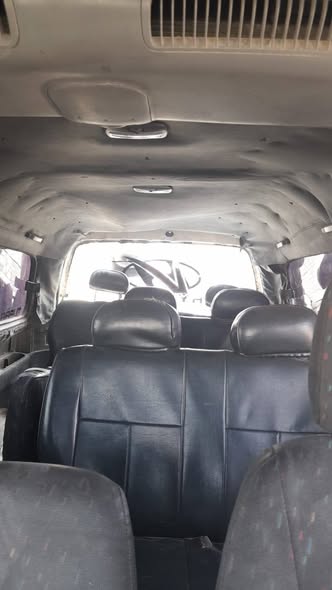 هيونداي H-1 2001 - صورة 4