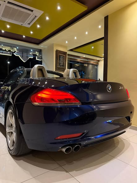 بي إم دبليو Z4 2013 - صورة 3