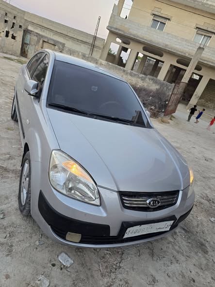 كيا ريو 2008 - صورة 1