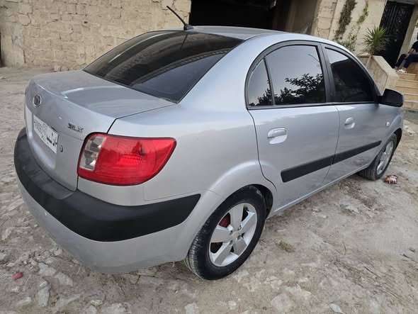 كيا ريو 2008 - صورة 3