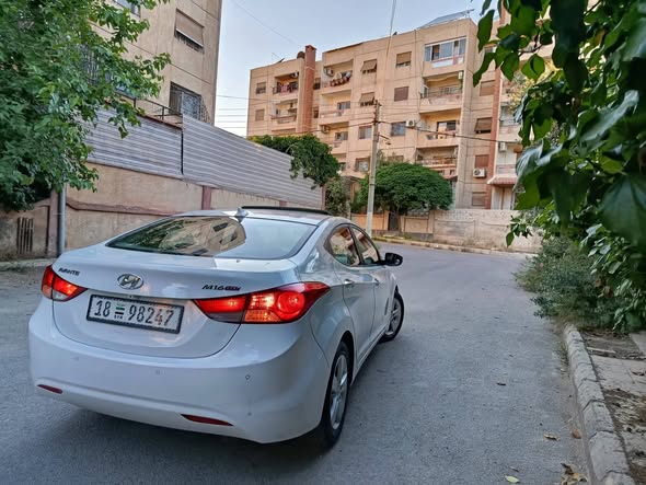 هيونداي النترا 2011 - صورة 4