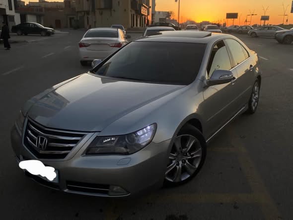 هوندا ليجند 2010 - صورة 1