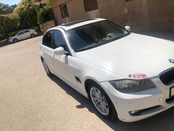 بي ام دبليو 320d 2011 - صورة 2