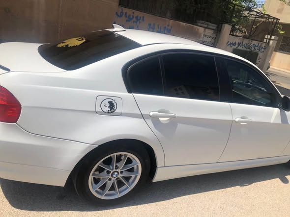 بي ام دبليو 320d 2011 - صورة 4