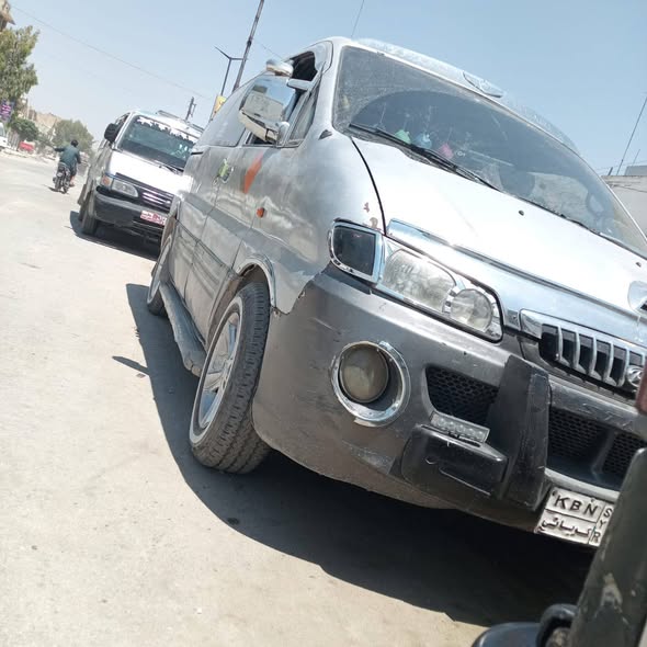 هيونداي H-1 2004 - صورة 2