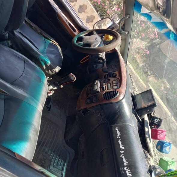 هيونداي H-1 2004 - صورة 5
