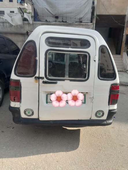 سكودا بيك_آب 1996 - صورة 4