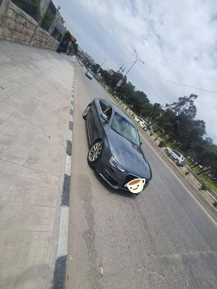 أودي A5 2012 - صورة 1