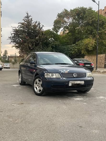 فولكس فاكن باسات 2000 - صورة 1