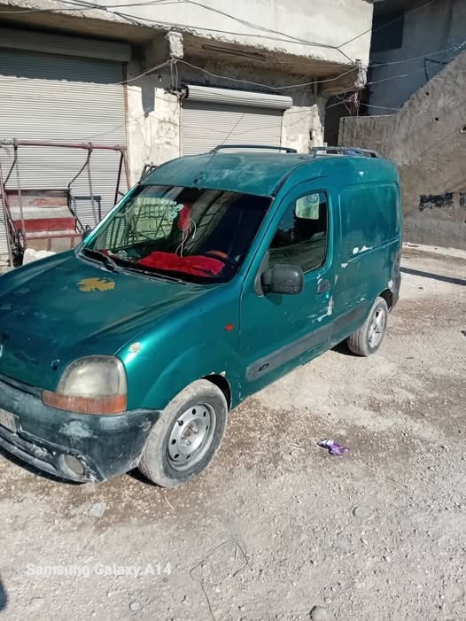 رينو كانغو 2002 - صورة 1