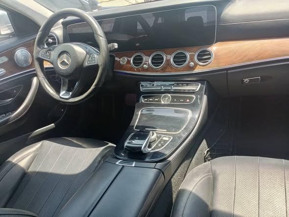 مرسيدس E300 2016 - صورة 4