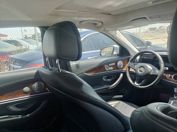 مرسيدس E300 2016 - صورة 5