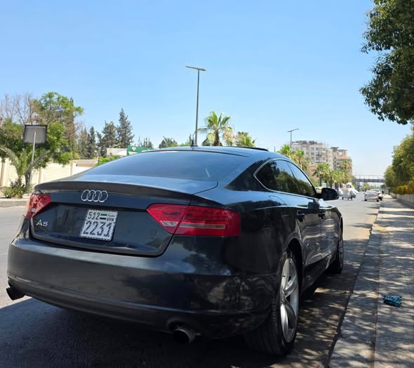 اودي A5 2012 - صورة 3