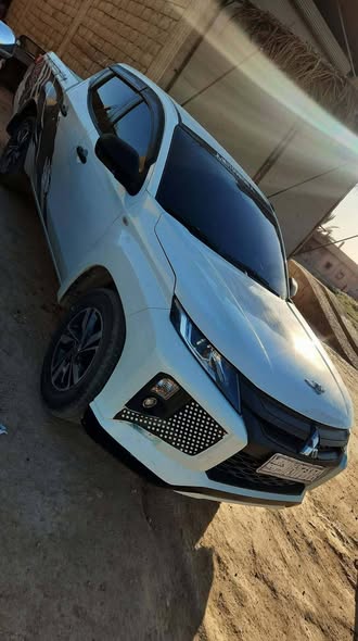 ميتسوبيشي بيك أب 2023 - صورة 4