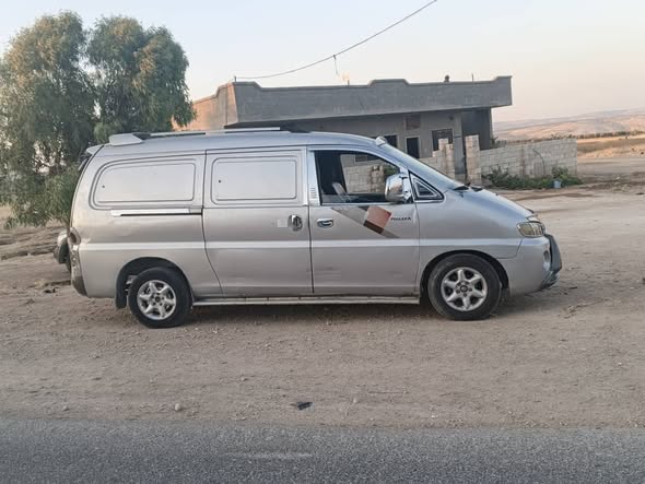 هوندا H-1 1999 - صورة 2
