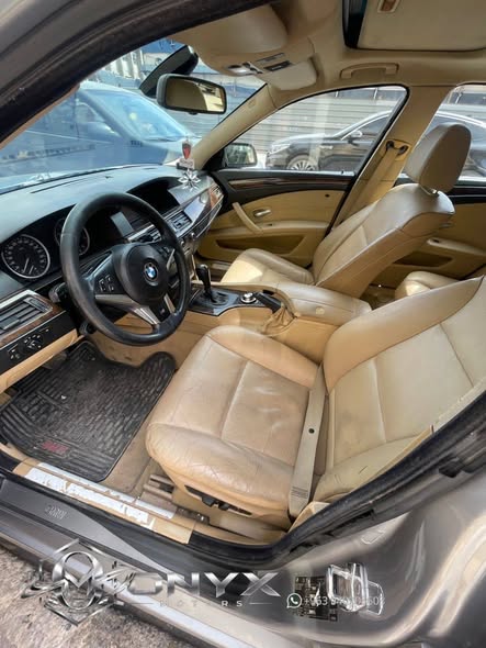 بي إم دبليو 530i 2007 - صورة 3