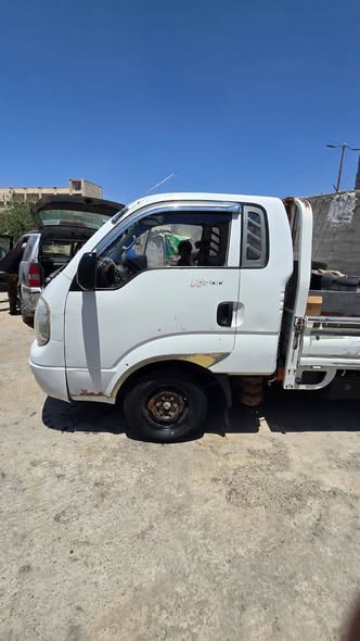 كيا K2700 2012 - صورة 1