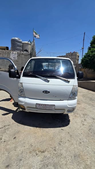كيا K2700 2012 - صورة 2
