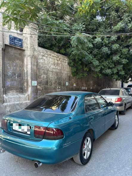 مازدا 626 1997 - صورة 1