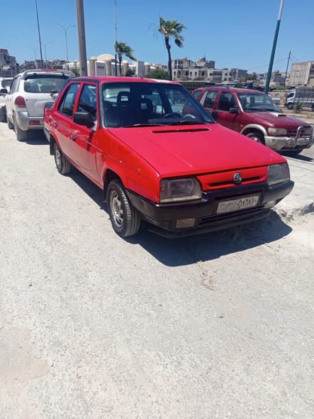 سكودا فورمان 1994 - صورة 5