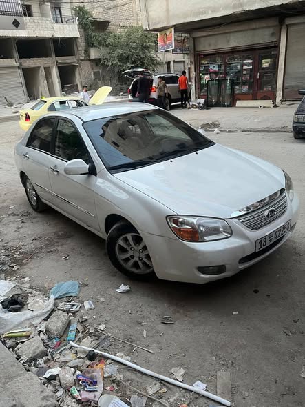 كيا سيراتو 2012 - صورة 4