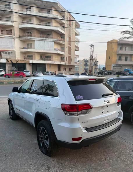 جيب جراند شيروكي 2020 - صورة 4