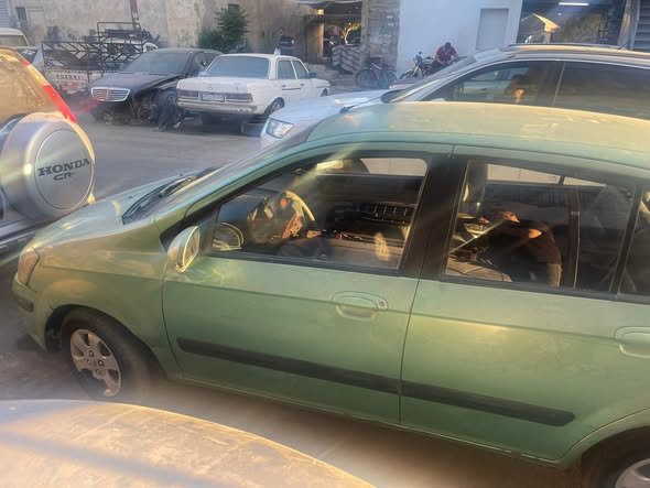 هونداي كليك 2003 - صورة 5