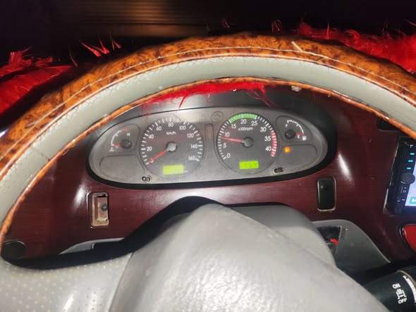 هيونداي اتش 100 2015 - صورة 3
