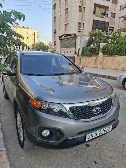 كيا سيرنتو 2010 - صورة 1