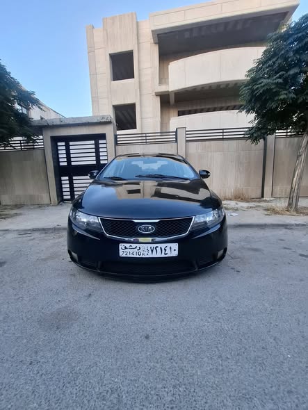 كيا فورتي 2010 - صورة 1