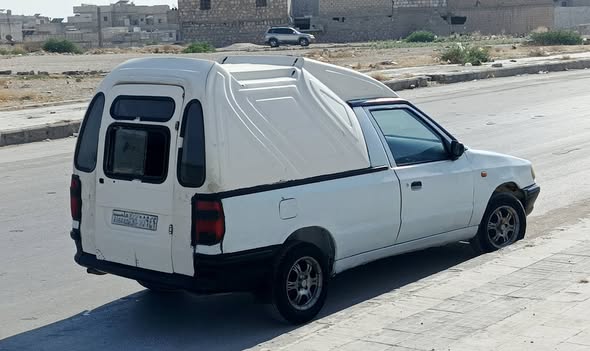 سكودا بيك أب 1996 - صورة 3