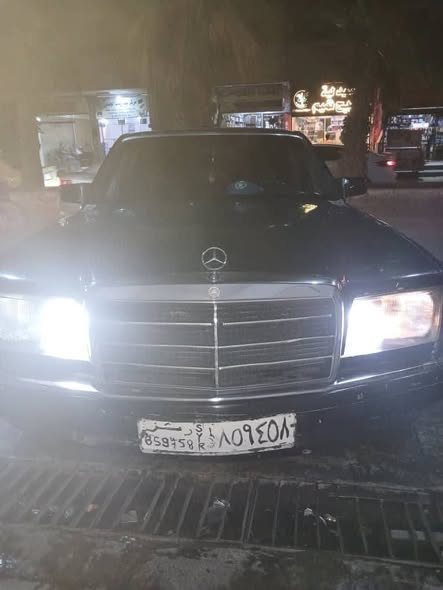 مرسيدس 560 1987 - صورة 1