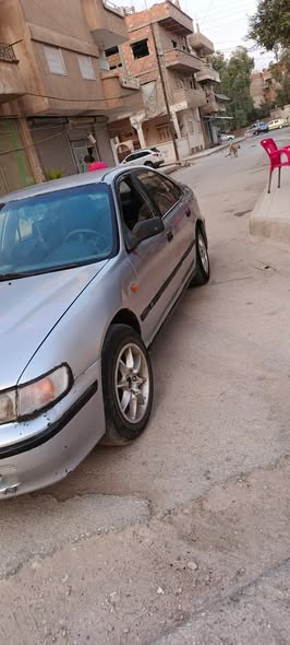 هوندا اكورد 2000 - صورة 5