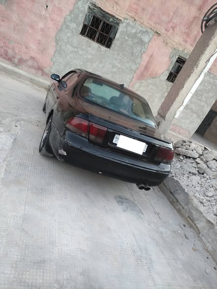 مازدا 626 1993 - صورة 4