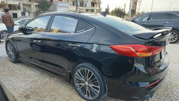 هونداي افانتي 2018 - صورة 5