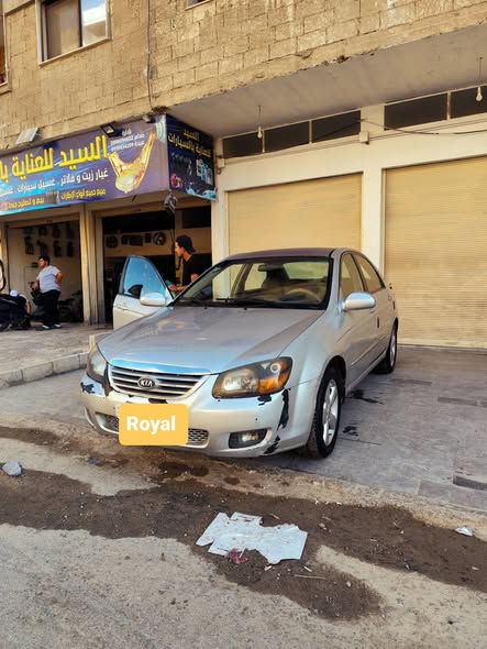 كيا سيراتو 2008 - صورة 1