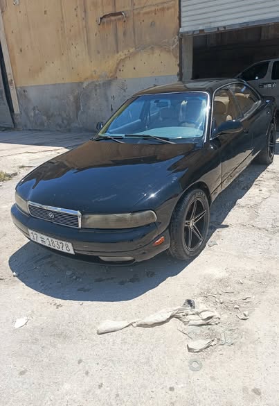 مازدا سنتيا 1995 - صورة 1