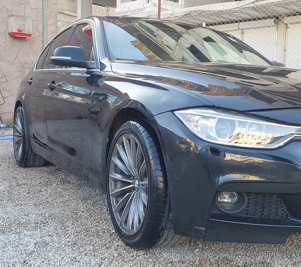 بي إم دبليو 328i 2015 - صورة 4