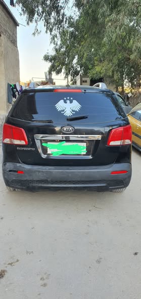 كيا سيرنتو 2013 - صورة 1