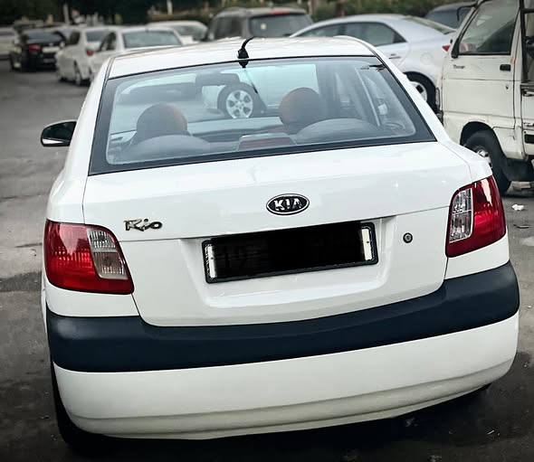كيا ريو 2009 - صورة 3