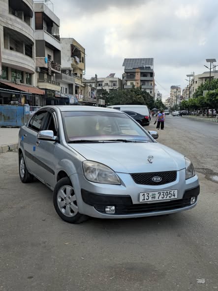 كيا ريو 2008 - صورة 2