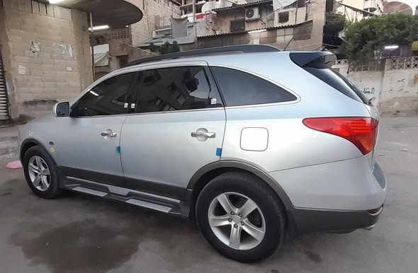 هونداي فيرا كروز 2008 - صورة 2