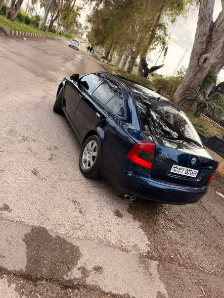 سكودا أوكتافيا 2007 - صورة 3
