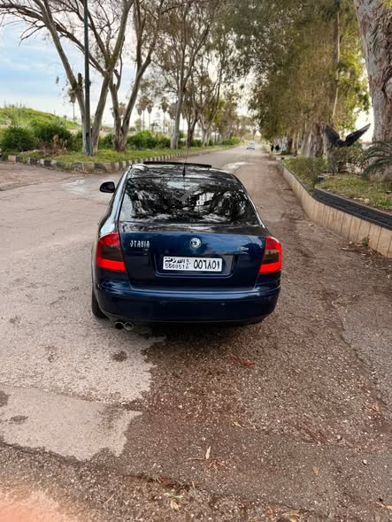 سكودا أوكتافيا 2007 - صورة 4