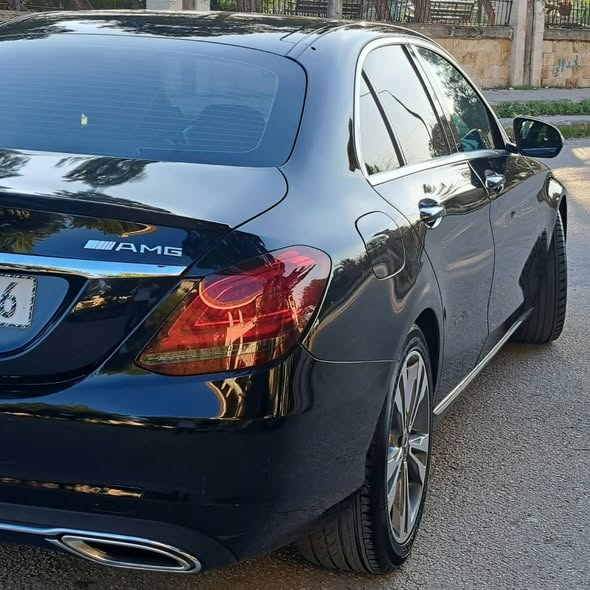 مرسيدس سي 300 2020 - صورة 2