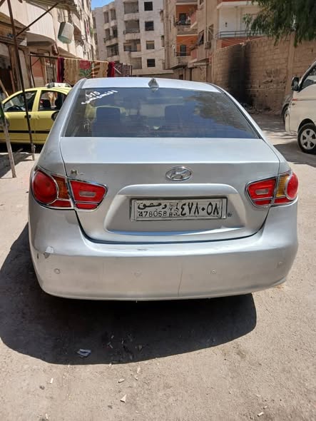 هيونداي افانتي 2008 - صورة 2